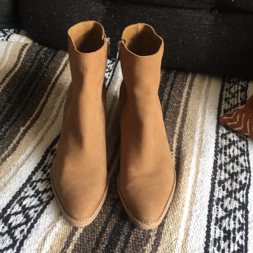 Dolce Vita Asha Boot